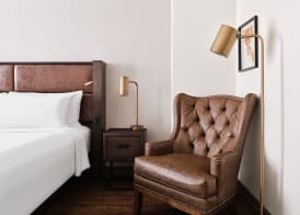 Metcalfe Hotel Ottawa by Gray Collection 5