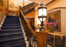 Casablanca Hotel by Library Hotel Collection 2
