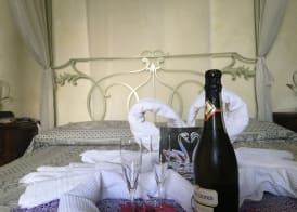 L'Antico Borgo Dei Limoni 5