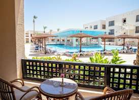 Blend Club Aqua Resort 5
