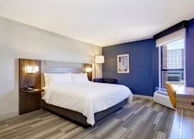 Holiday Inn Express & Suites PHOENIX-TEMPE by IHG 4