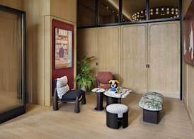 Xi Zhe Wuxi, Curio Collection By Hilton 3