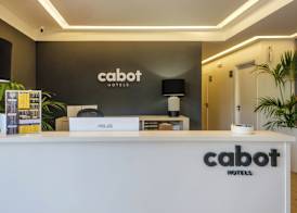 Cabot Tres Torres Apartamentos 2