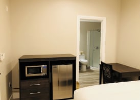 Bay Hotel 5