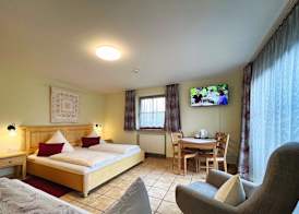 Landhotel Guglhupf 4