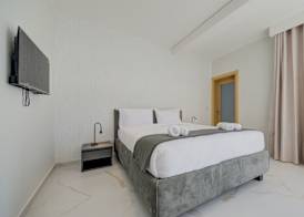Mayfair by Premier Suites MT 5
