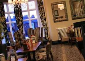 The Dukeries Lodge, Edwinstowe, Nottinghamshire 5