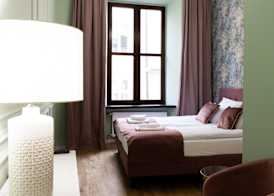 Bracka Main Square Apartments 5
