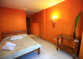 Hannah Hotel 5
