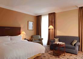 LOTTE City Hotels Tashkent Palace 2