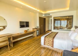 Coral Bay Resort 3