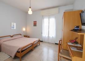 Hotel Mediterranée 3