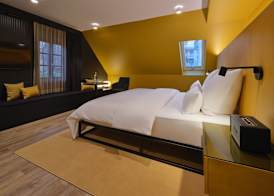 THE FLORIS formerly Hotel am Sophienpark 3