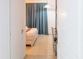 Saranda Hotel 4