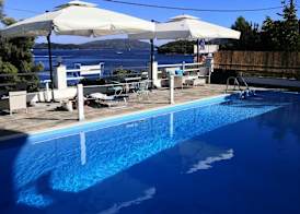 Tropicana Inn 4