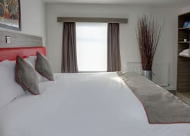 The Connaught Hotel Wolverhampton 3