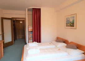 Kinder- und Familienhotel Nockalm 5