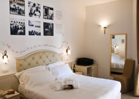 Sovrana Beach Hotel - Pet Friendly - Breakfast until 12 - Parking 4