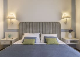Relais Santa Chiara Hotel by Double Hospitality 3