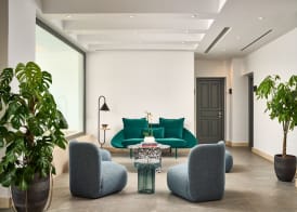 Alleys All-Suite Hotel & Spa 4