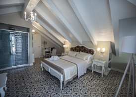 Sui Generis Tropea Luxury Rooms 3