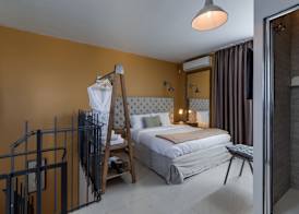 Talbot and Bons Deluxe Studio Flat 2