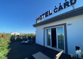 Card International Hotel 5