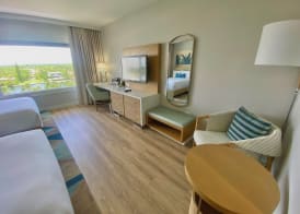 Radisson Resort Miami Beach 5