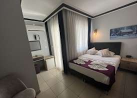 Hotel Lunay 5