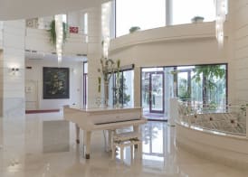 Grand Hotel Biffy 2