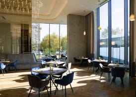 Union Plaza Hotel 5