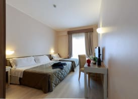 Hotel Mirasole International 4