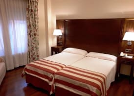 Hotel Urogallo 5