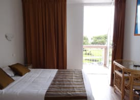 Brit Hotel Hermitage 2