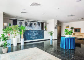 Rich Park Hotel 3