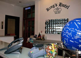 Kings Hotel 4