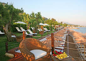 Elite Suites by Rhodes Bay 4