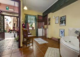 Ifigenia Lux MAISONETTE in oldtown and Villas in theriso vilage 14 km outside of chania 5