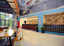 J Trip Youth Hostel 2