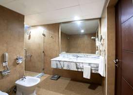 Ramada by Wyndham Doha Old Town 2