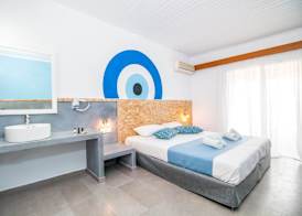Tinas Plus Hotel 4