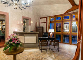 Schlosshotel Weyberhöfe 2