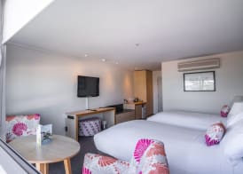 Scenic Hotel Te Pania 3