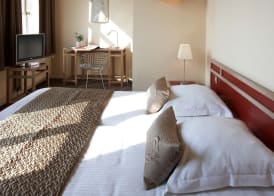 Hotel Adornes 5
