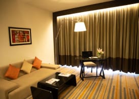 Novotel Kolkata Hotel and Residences 5