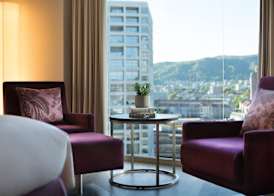 Renaissance Zurich Tower Hotel 4
