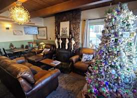 Cinnamon Bear Inn 5