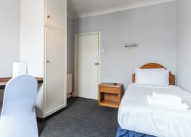 Best Western The Plough Hotel 4