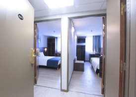 Brit Hotel Calais 3