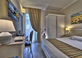 Hotel Excelsior Le Terrazze 5